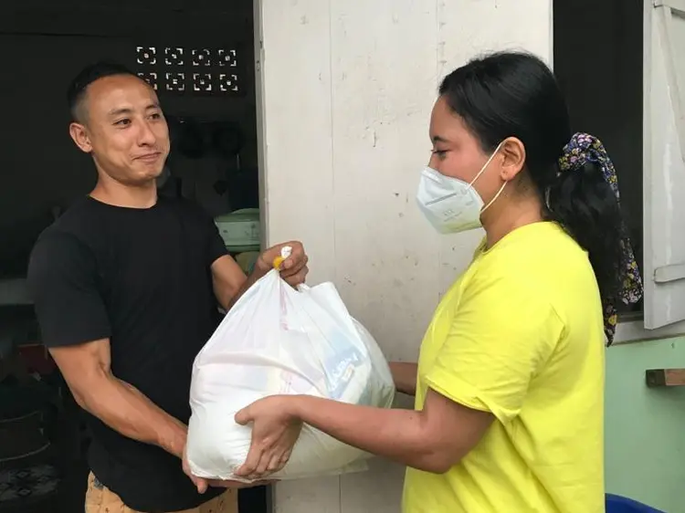Distribution of ration kits